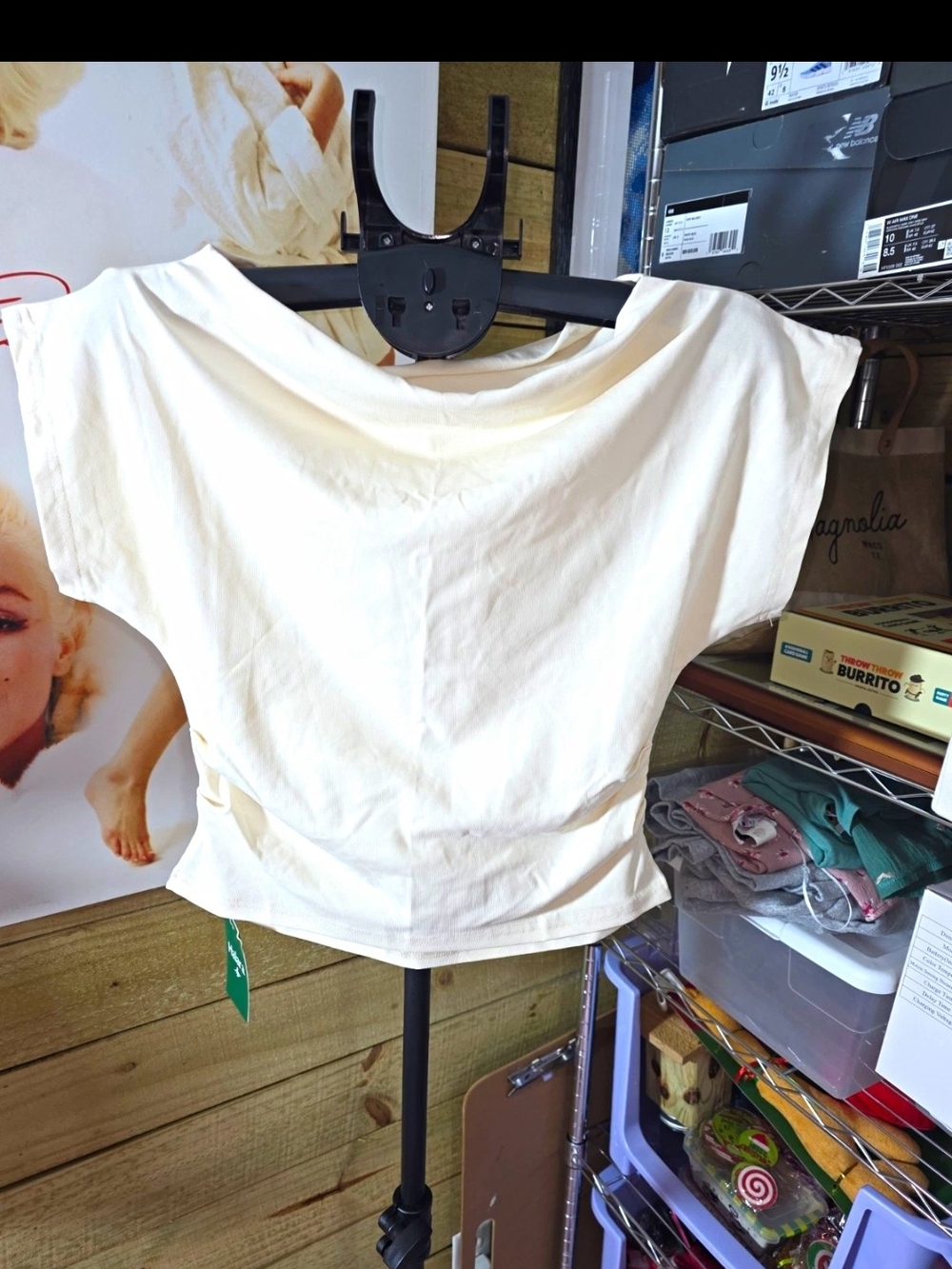 HALARA Cream Short-Sleeve Boatneck Top